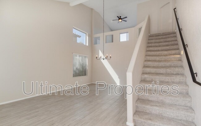 15960 W Tasha Dr Surprise, AZ 85374 photo 2