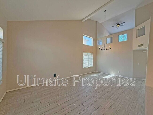 15960 W Tasha Dr Surprise, AZ 85374 photo 5