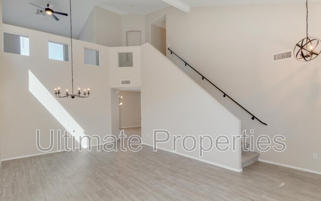 15960 W Tasha Dr Surprise, AZ 85374 photo 3