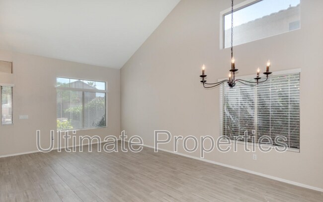15960 W Tasha Dr Surprise, AZ 85374 photo 4