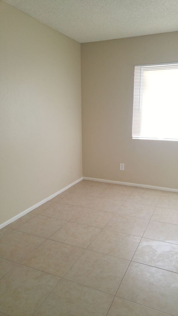2808 E Le Marche Ave Phoenix, AZ 85032 photo 3