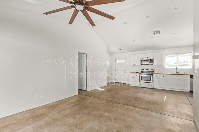 505 N 16th Ave Phoenix, AZ 85007 photo 3