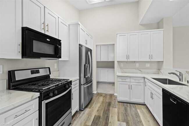 11020 Portobelo Dr San Diego, CA 92124 photo 5