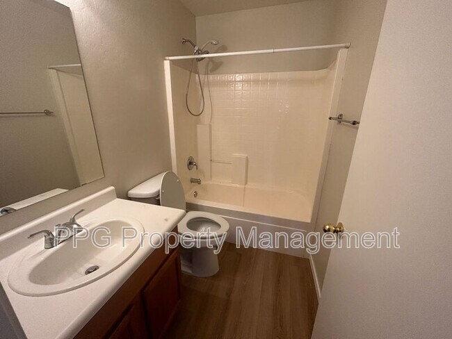 16263 W Superior Ave Goodyear, AZ 85338 photo 5