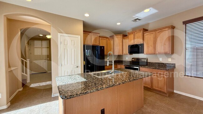19067 E Pelican Dr Queen Creek, AZ 85142 photo 3