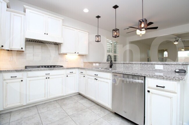 10233 E Sable Ave Mesa, AZ 85212 photo 5