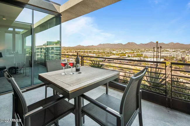 7120 E Kierland Blvd Scottsdale, AZ 85254 photo 2