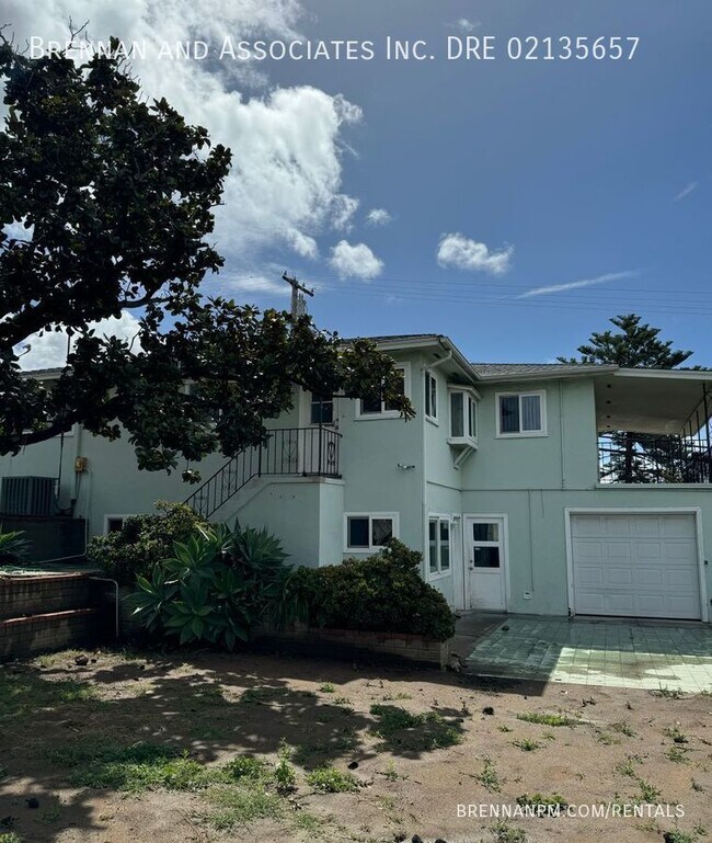 5932 Alleghany St San Diego, CA 92139 photo 2