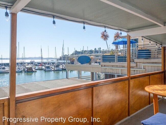 21 Main Street, Tiburon, CA 94920 photo 2