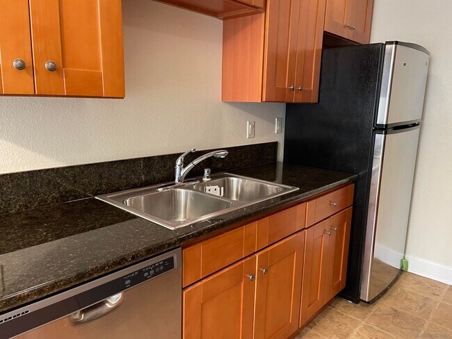 3172 Via Alicante San Diego, CA 92037 photo 3
