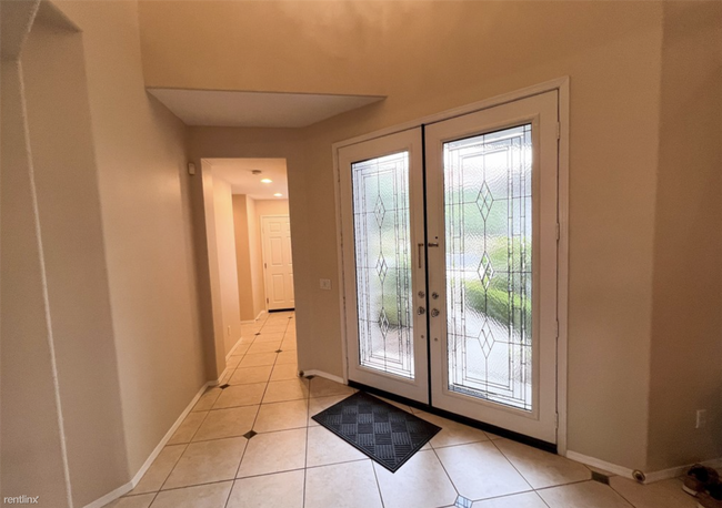45339 Tiburcio Dr Temecula, CA 92592 photo 4