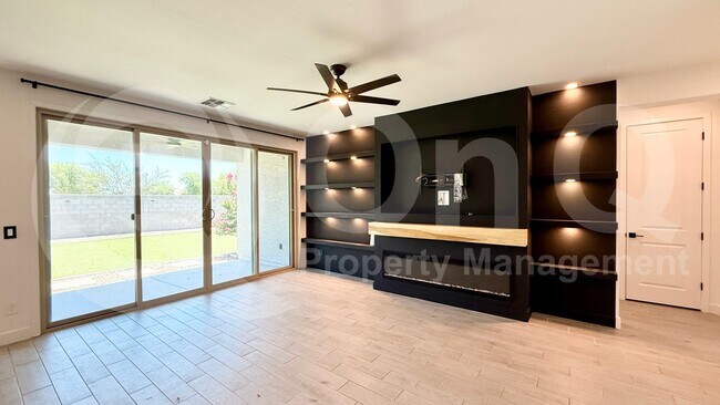 19921 W Lilac St Buckeye, AZ 85326 photo 4