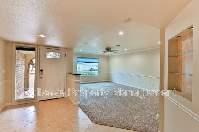 2334 W Calle Iglesia Ave Mesa, AZ 85202 photo 4