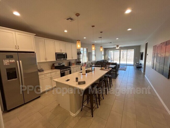 20268 W Montecito Ave Litchfield Park, AZ 85340 photo 3