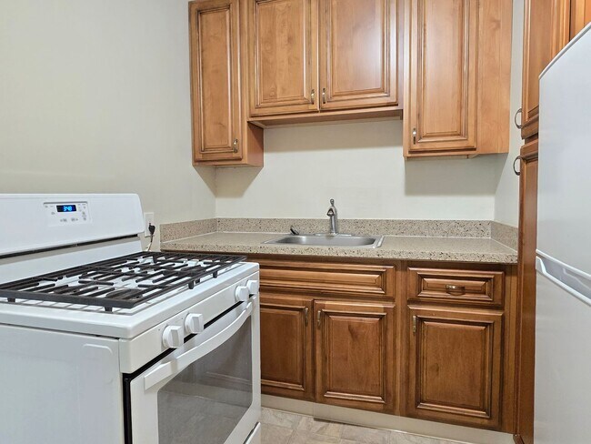 26 S Morrison Ave San Jose, CA 95126 photo 2