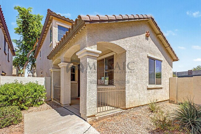 599 S Buena Vista Ct Gilbert, AZ 85296 photo 4