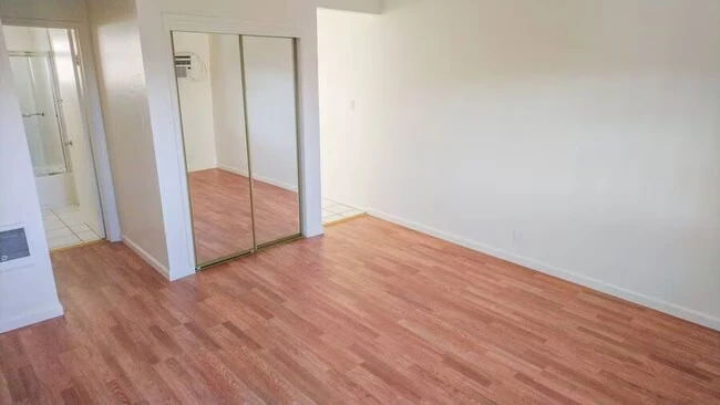 2140 California St Concord, CA 94520 photo 2