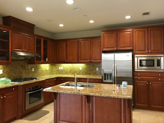3565 Rocking Horse Ct Dublin, CA 94568 photo 5