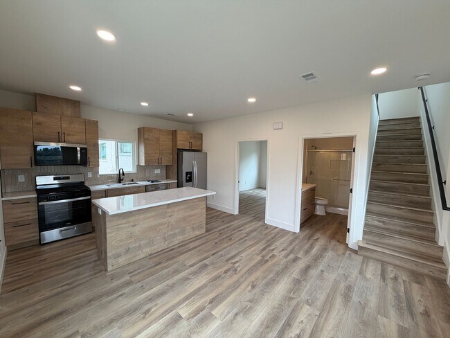 5094 Catoctin Dr San Diego, CA 92115 photo 3