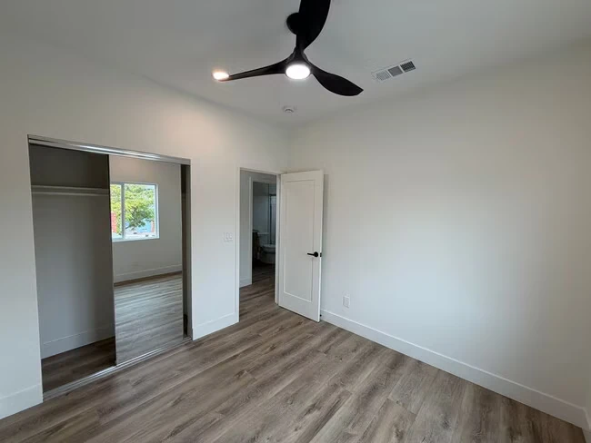 5094 Catoctin Dr San Diego, CA 92115 photo 5