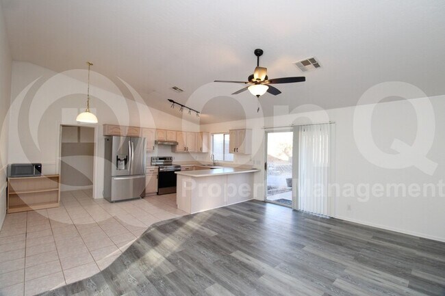 503 N St Claire Mesa, AZ 85207 photo 4
