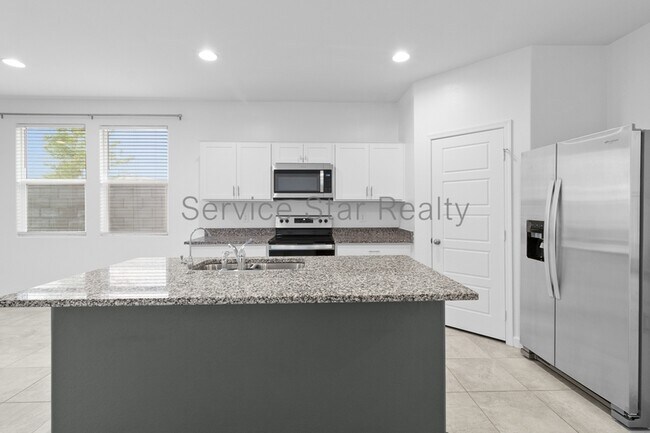 8297 W Clemente Wy Florence, AZ 85132 photo 3