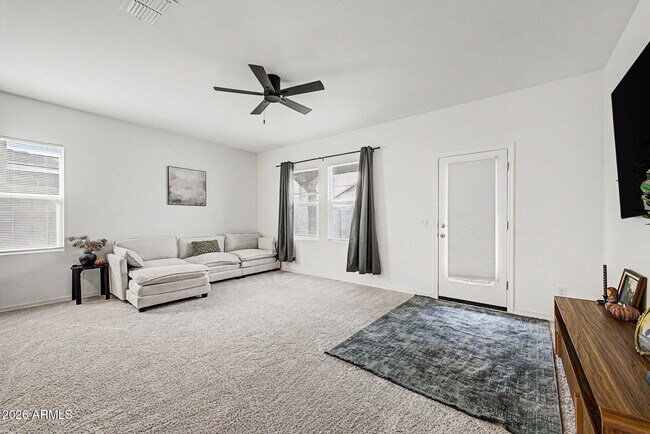 24260 W Pecan Rd photo 5