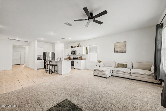 24260 W Pecan Rd photo 3