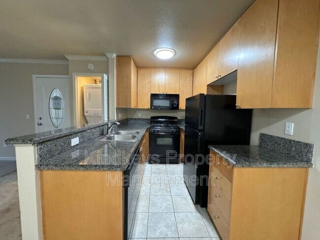 754 Florida St Imperial Beach, CA 91932