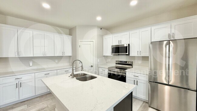 14178 S Diablo Rd Arizona City, AZ 85123 photo 2