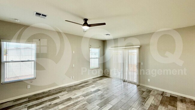 14178 S Diablo Rd Arizona City, AZ 85123 photo 5