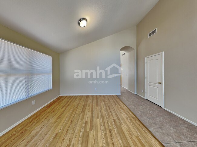 17121 N Eureka Trl Surprise, AZ 85374 photo 4