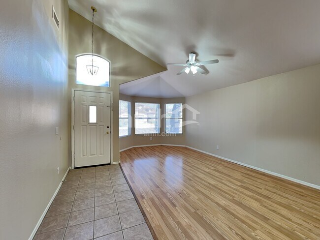 17121 N Eureka Trl Surprise, AZ 85374 photo 5