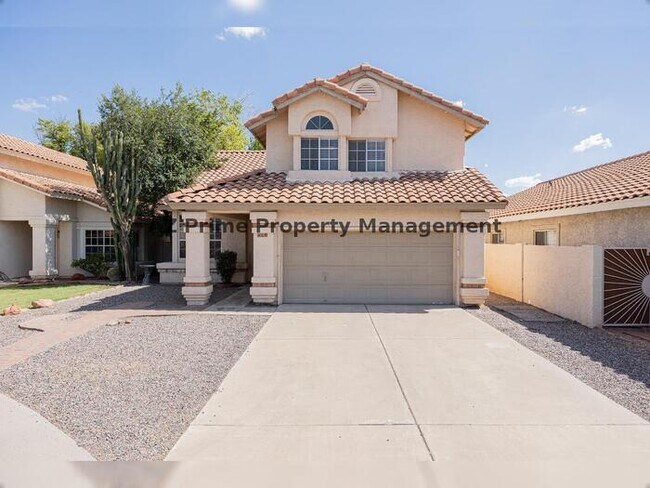 489 W Carmen St photo 4