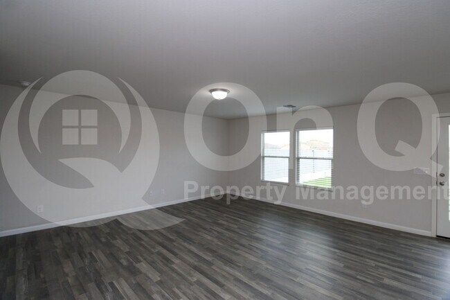148 W Dewey Ave Coolidge, AZ 85128 photo 5