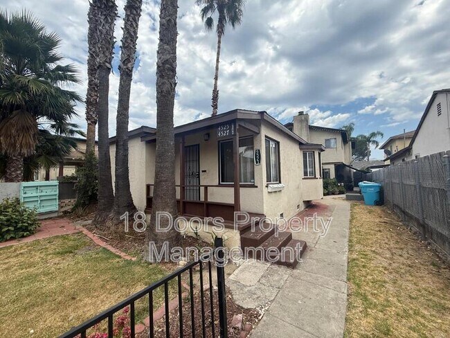 4523 51st St San Diego, CA 92115 photo 2