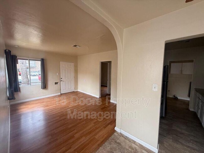 4523 51st St San Diego, CA 92115 photo 5