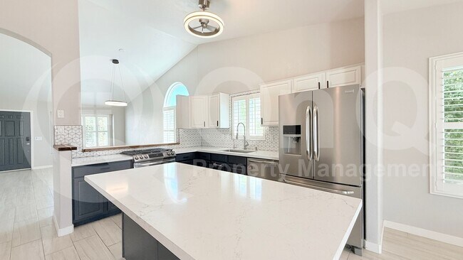 1123 E Betsy Ln Gilbert, AZ 85296 photo 4