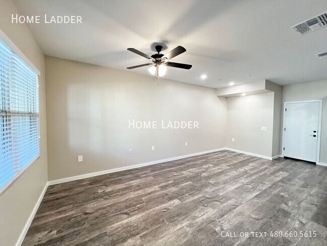 779 E Doral Ave Gilbert, AZ 85297 photo 3