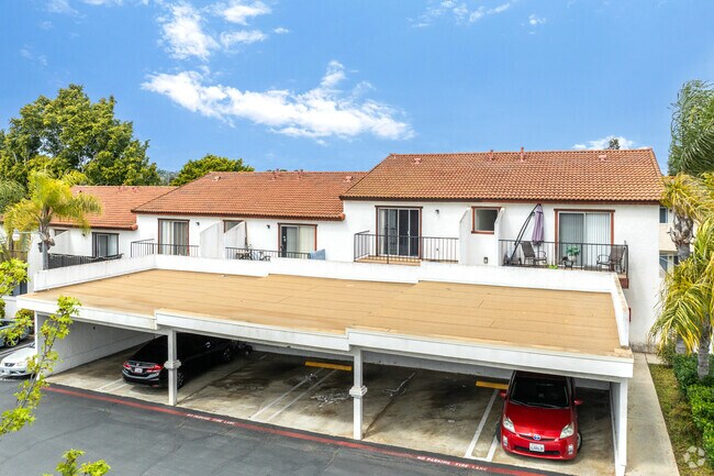 Plymouth Heights Apartments photo 4
