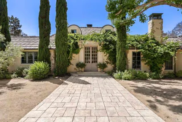 16560 El Camino Real Rancho Santa Fe, CA 92091 photo 2