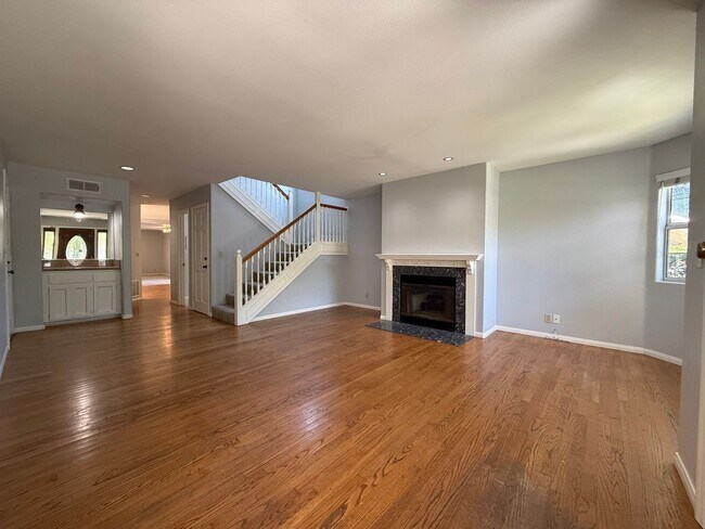 432 E Ave Coronado, CA 92118 photo 4