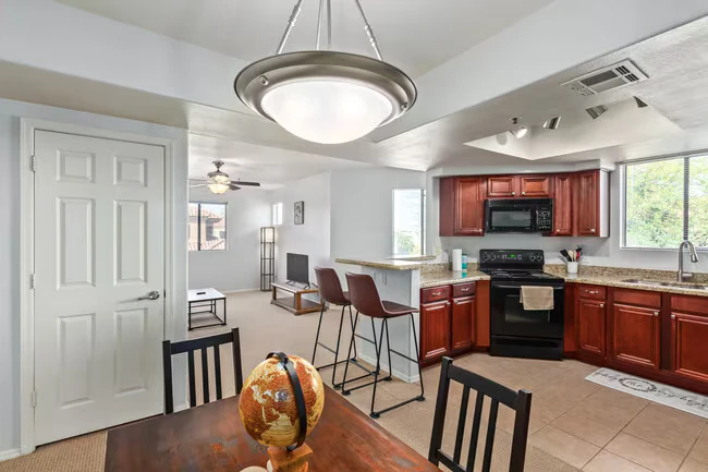 4925 E Desert Cove Ave Scottsdale, AZ 85254 photo 2