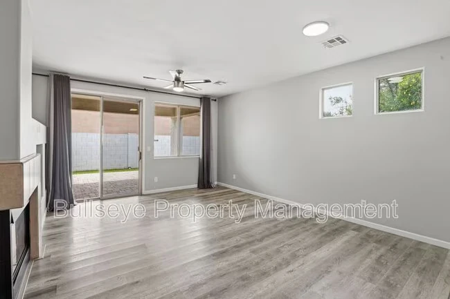 2047 S Jefferson Mesa, AZ 85209 photo 5