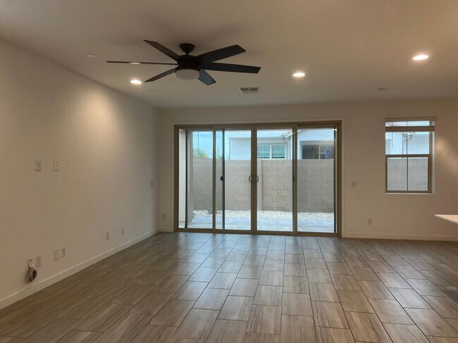 9922 E Tahoe Ave Mesa, AZ 85212 photo 4