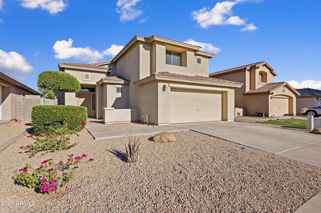 5613 S 51st Dr photo 2