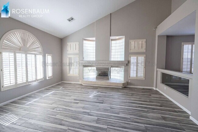 4711 South Newport Street photo 3
