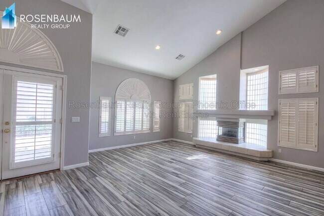 4711 South Newport Street photo 2