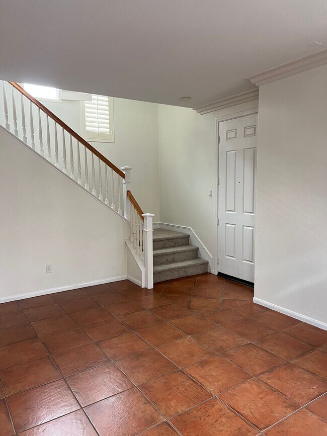 13561 Lavender Way San Diego, CA 92130 photo 5