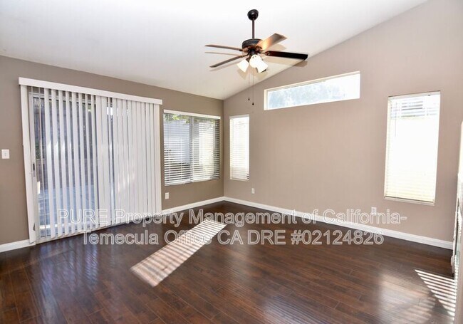39588 Bainbridge Cir Murrieta, CA 92563 photo 5